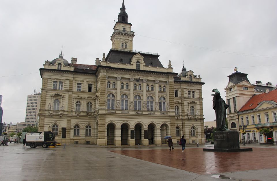 Hladni decembarski utorak pred Novosađanima: Novi radovi na ulicama, bez mnogo dešavanja