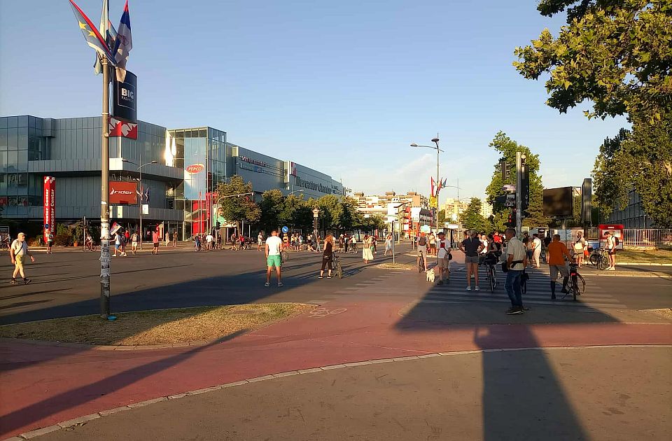 Blokirane tri raskrsnice: Šta se dešava u saobraćaju u Novom Sadu
