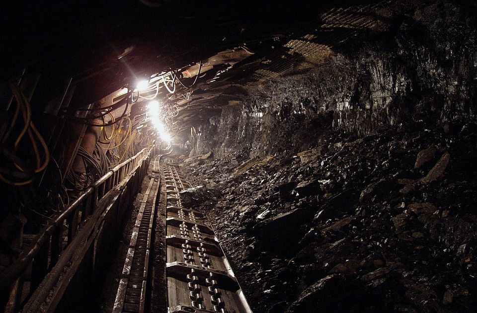 Desetine rudara od sinoć zarobljeno u rudniku Trepča zbog problema sa liftom 