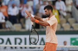 Đoković u trećem kolu Rolan Garosa, pobedio Roajea