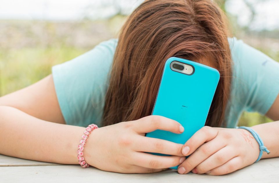Fejsbuk krio podatke da Instagram izaziva depresiju i suicidalne misli kod mladih