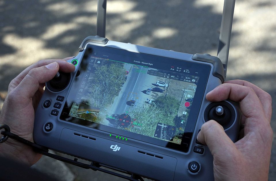 FOTO: MUP pokazao dronove koji iz vazduha snimaju vozače i beleže prekršaje
