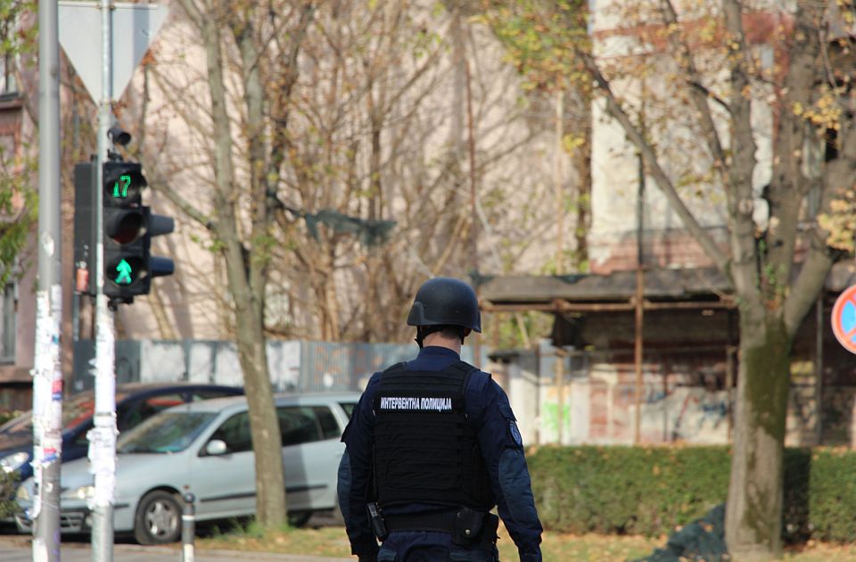 Slučaj zbog kog je suspendovan policajac u Novom Sadu: Novi snimak dovodi u pitanje zvaničnu verziju događaja