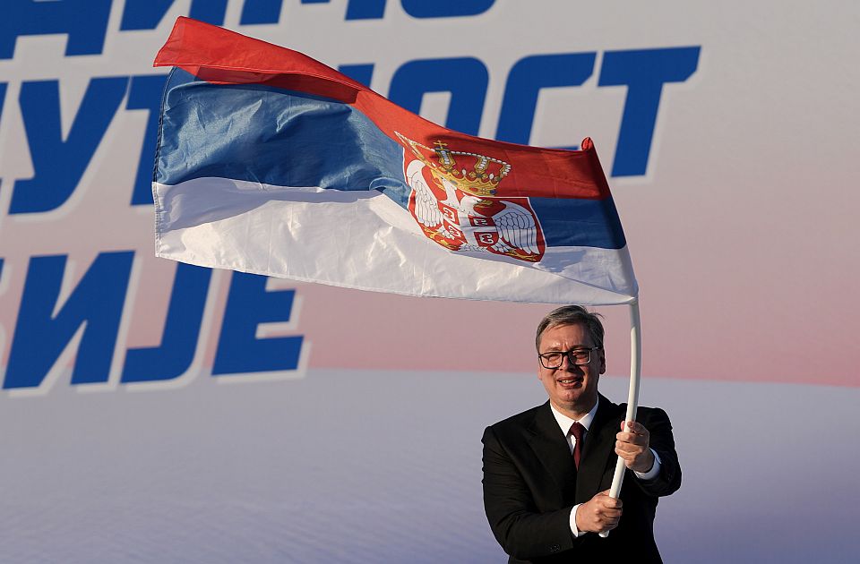 Vučić: Premijer Slovačke Fico sutra gost na skupu SNS u Areni