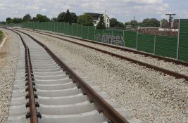 Prijateljski dogovori mimo propisa: Zašto se Srbija odlučila za skuplje aranžmane za železnicu?