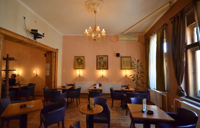 "Jezički karaoke klub" u ponedeljak u Radio kafeu