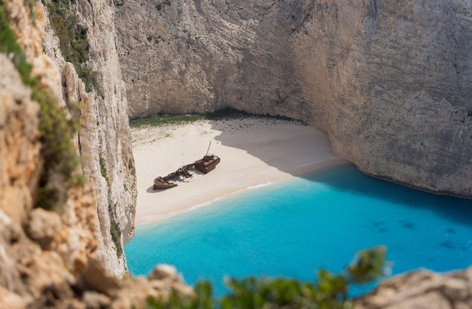 Grčka će proširiti čuvenu plažu kako bi sačuvala njen najpoznatiji simbol