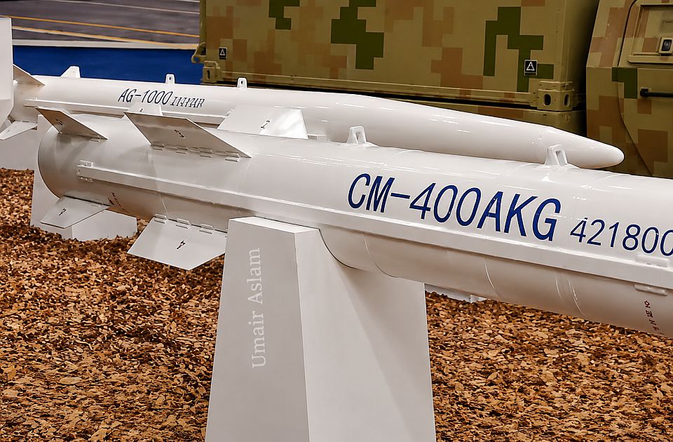Kineska raketa CM400 ponovo u centru pažnje: Koje su njene karakteristike i zašto je aktuelna