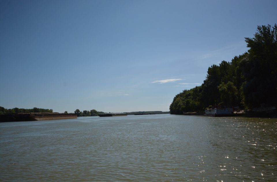 Nakon potonuća barže u Dunav: Voda u Bačkoj Palanci ispravna