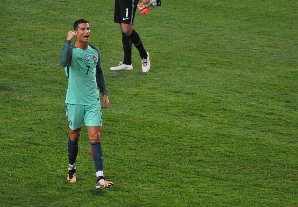 Ronaldo poslao potpisan dres za malog Gavrila