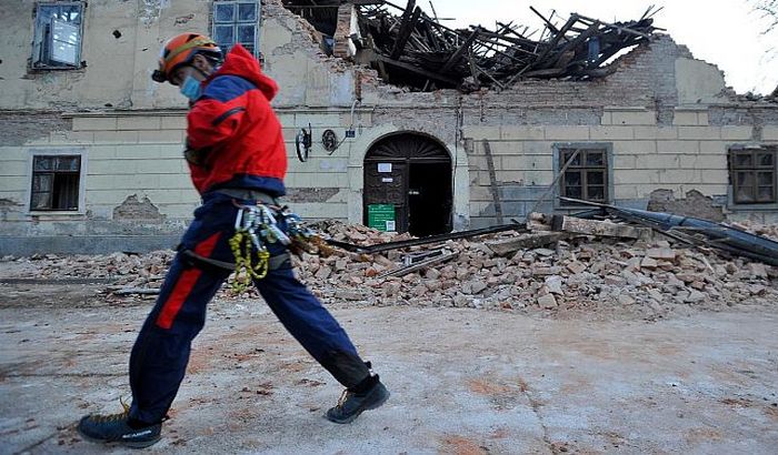 Zemljotres u Hrvatskoj uništio ili oštetio skoro devet hiljada objekata