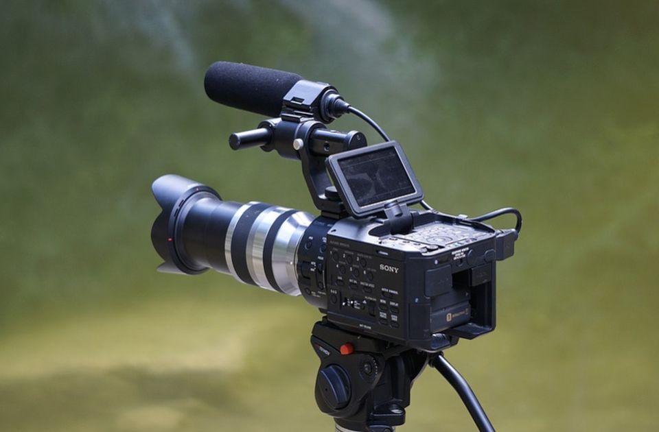 BIRODI: Profesionalni mediji na margini, nacionalne frekvencije uzurpirane za propagandu