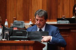 Vučić ponovio da 