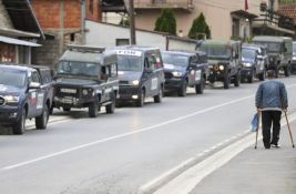 Više od 150 intelektualaca sa Kosova uputilo apel za mir: Povucite specijalne policijske jedinice 