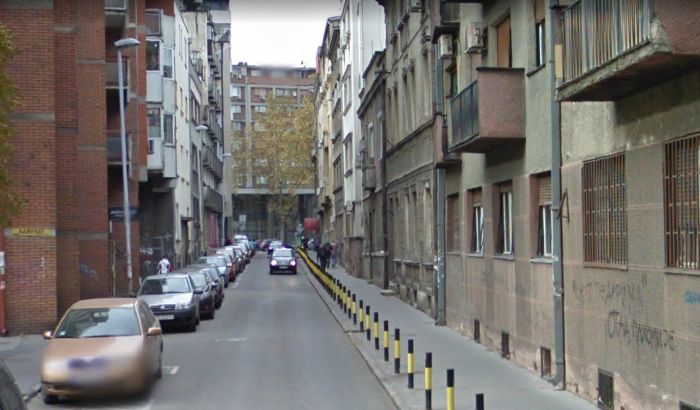 Ugljenisano telo nađeno u hodniku zgrade u centru Beograda