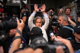 Nesuđeni proruski predsednik Rumunije pritvoren zbog milionske prevare