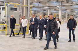 Zgrada fabrike koju je nedavno otvorio Vučić nema upotrebnu dozvolu