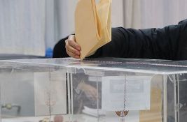 Počelo ponovljeno glasanje na jednom izbornom mestu u Sečnju