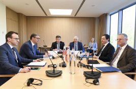 Prvi dogovor u Briselu: Vučić i Kurti usvojili Deklaraciju o nestalim licima; Borelj  pozdravlja