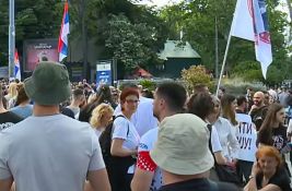 UŽIVO VIDEO: Protest na Slaviji, veliki broj građana pristiže na skup