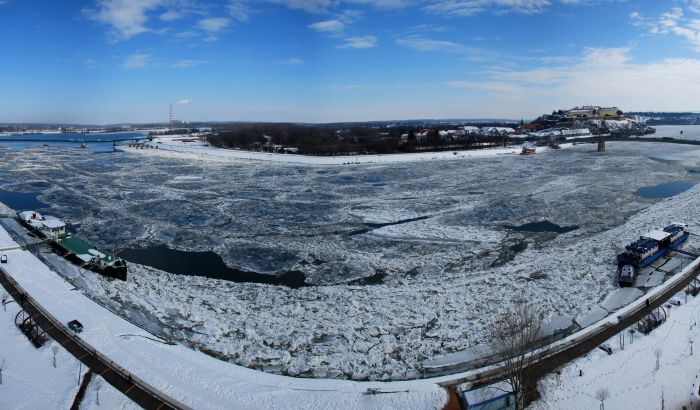 Za nabavku ledolomca iz budžeta 300 miliona dinara