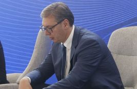 Vučićeva izjava da bi Srbija pristala da bez veta bude u EU - pritisak na Crnu Goru?