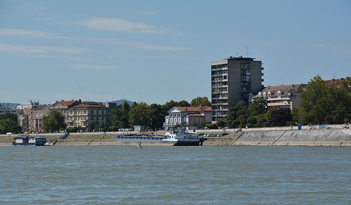 Četvrt veka plaćanja novosadskog eko-dinara: Čelnici se hvale, stručnjaci podsećaju da otpadne vode ispuštamo u Dunav