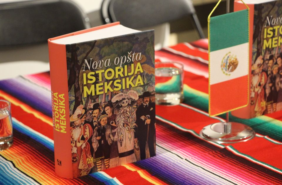 FOTO: Predstavljena prva knjiga o istoriji Meksika na srpskom jeziku