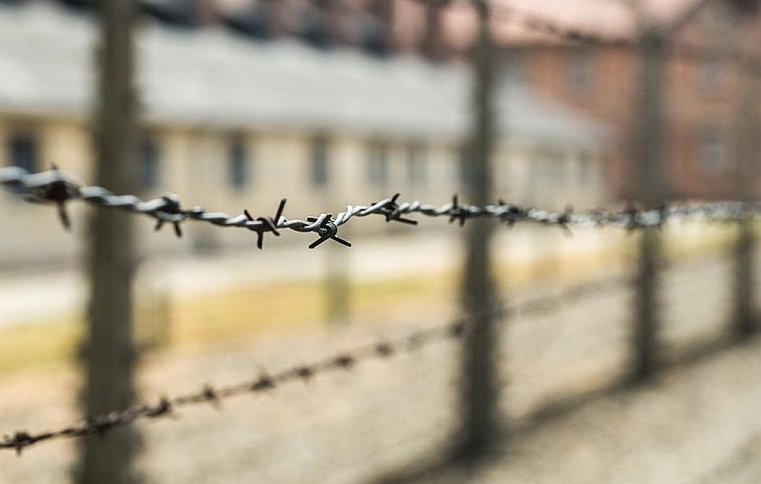 Podižu kopiju koncentracionog logora da nauče decu lekcijama iz istorije