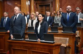 Danas dve sednice Skupštine Srbije: Novi pokušaj glasanja o nepoverenju Vladi i razmatranje 40 tačaka