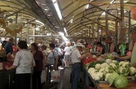 Licitacija za prodajna mesta i poslovne prostore na novosadskim pijacama u sredu u Tržnici