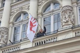 Novosadskoj aktivistkinji ukinut pritvor pre šest dana - niko je nije obavestio
