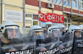Slobodan univerzitet o situaciji na DIF-u: Još jednu instituciju u kampusu preuzela policija 