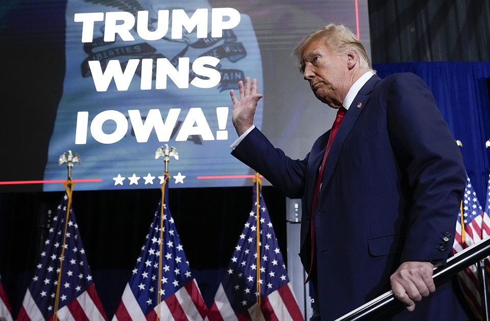 Tramp ubedljivo pobedio stranačke rivale na izborima u Ajovi