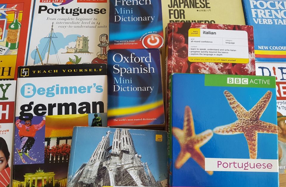 Ljudima koji govore više jezika mozak sporije stari i imaju manji rizik od demencije