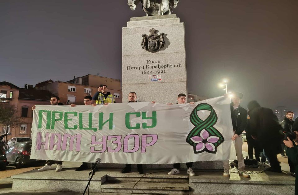 UŽIVO Počela protestna šetnja 