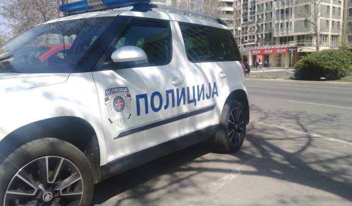 Policajci van dužnosti uhvatili lopova koji je ukrao Novosađanki torbu