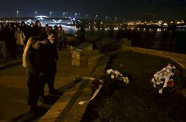 FOTO: Antifašisti odali počast ubijenima u Novosadskoj raciji
