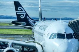 FOTO: Avio-kompanija dodaje krevete na sprat u avione, zabranjuje grickalice, mirise i maženje