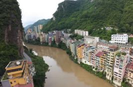 VIDEO: Ovaj kineski grad je jedan od najužih na svetu