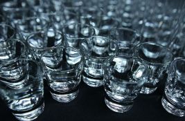 Žena dobila 220.000 funti odštete jer joj je na kruzeru posluženo previše alkoholnih pića