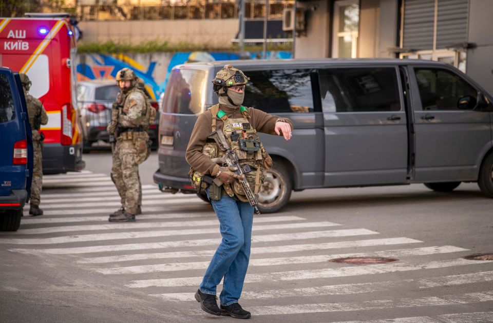 U pucnjavi u Kijevu poginulo pet osoba, napadač ubijen