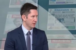 Dikiću se na teret stavlja poziv na rušenje ustavnog uređenja, određeno policijsko zadržavanje