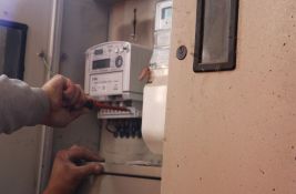 Vlast Srbije obećala MMF-u poskupljenje struje u sledećoj godini, a zatraženo i hitno rešenje za NIS