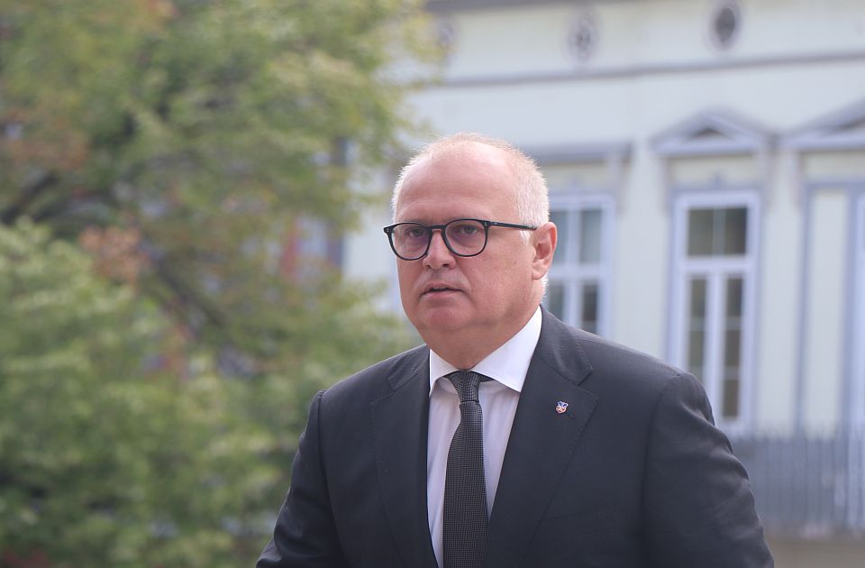 Obustavljeni postupci protiv Vesića, Tanasković i Dimoski u slučaju pada nadstrešnice