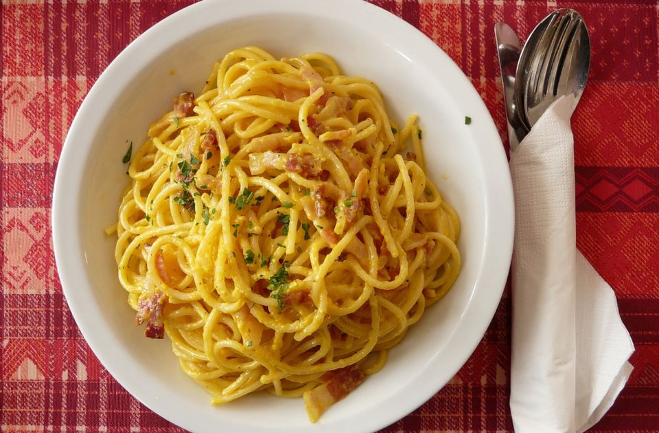 Špagete karbonara - kremaste i slasne: Ovo je recept za bilo koji obrok