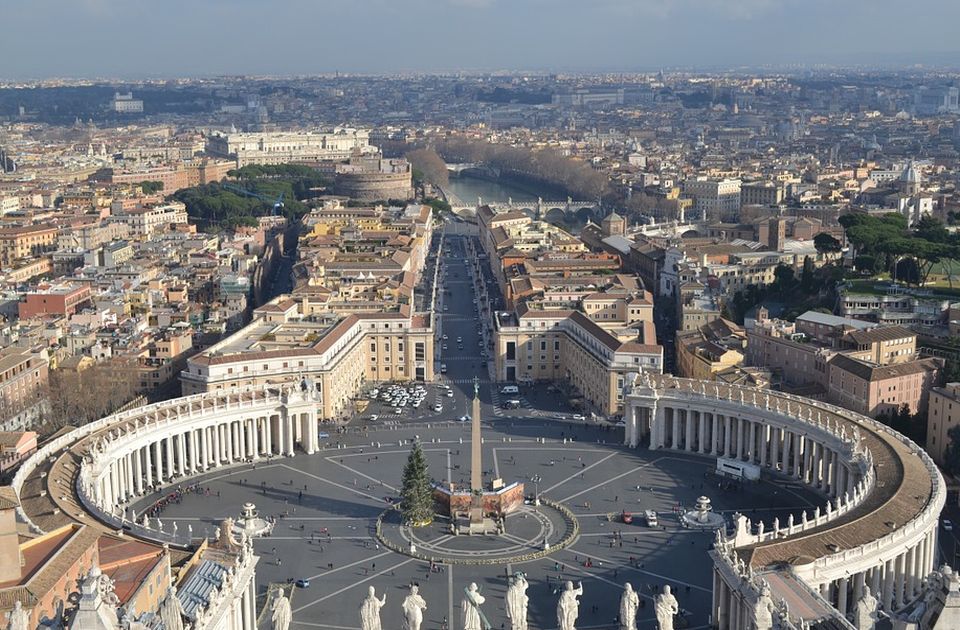 Vatikan prvi put objavio šta poseduje od nekretnina, ima ih 5.000
