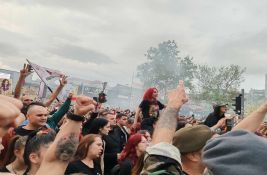 Studenti u blokadi FPN: Dve studentkinje na razgovoru u policiji