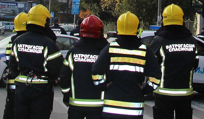 Konobari moraju da prođu obuku za zaštitu od požara, prskalice i protivpožarni alarmi obavezni u lokalima