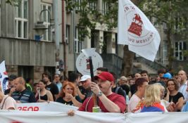 Šajn: Simpatizer Romske partije pretučen u Nišu zbog podrške studentima u blokadi